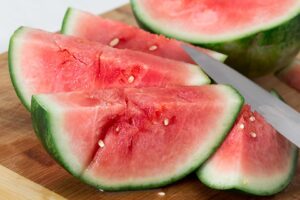 Dieta anti-caldo: cosa mangiare per combattere l'afa