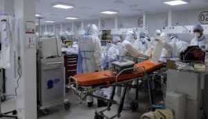 Ischemia dopo vaccino J&J, 54enne grave a Bari