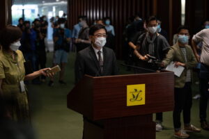 Hong Kong: polizia, 'Apple Daily rischio per la sicurezza