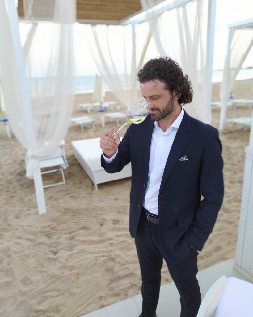 Daniele Bertinelli, il tempo del maitre a Marina di Ragusa