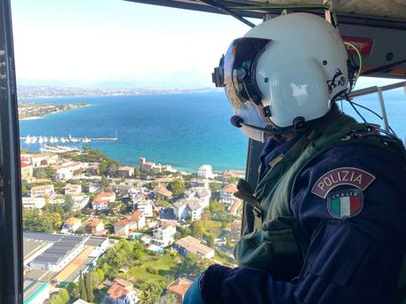 Un morto sul lago di Garda, si cerca un disperso