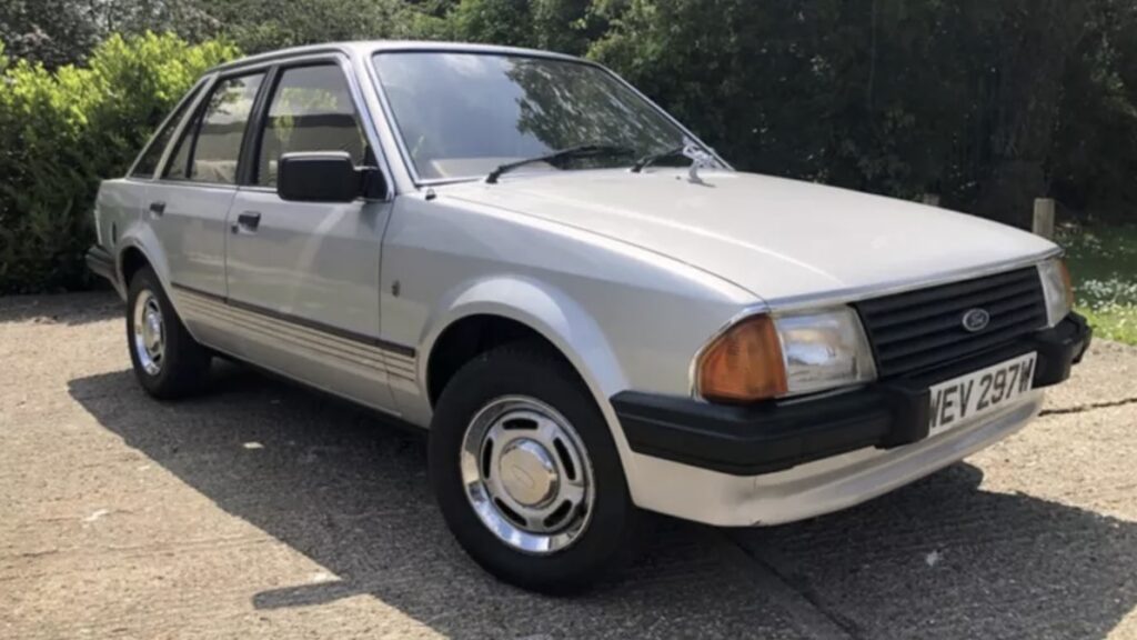 All&rsquo;asta la Ford Escort che il principe Carlo regal&ograve; a Lady Diana