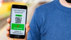 Falso Green Pass sul cellulare, la truffa arriva in Sicilia