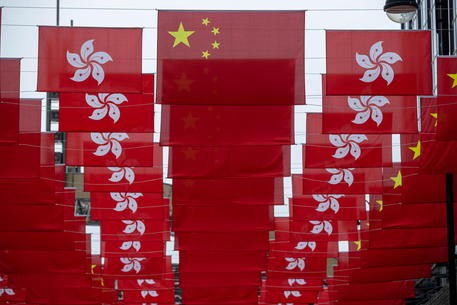 Cina: iscritti al Partito comunista salgono a 95,14 milioni