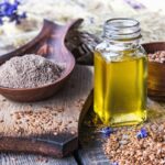 Come nutrire la pelle: vitamina C e olio di semi di lino