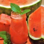 Cosa bere quando fa caldo: come idratarsi in estate