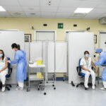 Vaccini: sospesi 177 operatori sanitari no vax a Pordenone