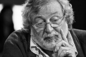 Le storie liete di Francesco Guccini