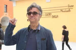 Malore per Gaetano Curreri sul palco a San Benedetto Tronto