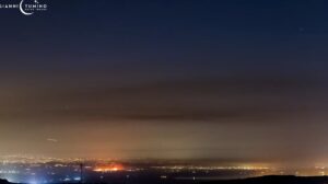 Catania circordata dagli incendi