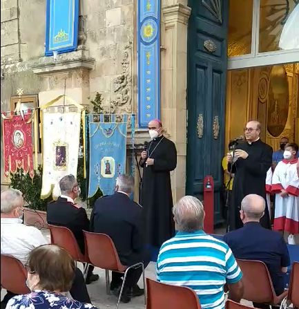 Il vescovo La Placa a Chiaramonte per il Santissimo Salvatore VIDEO