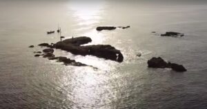 Isola dei Porri: in volo col drone sopra un luogo magico VIDEO
