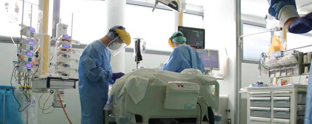 Covid, morta donna di 67 anni a Vittoria, il 13 agosto. Non vaccinata