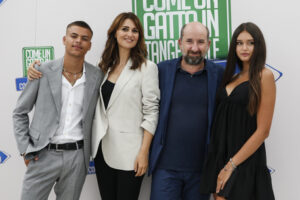 Cinema: incassi, al top Come un gatto in tangenziale 2