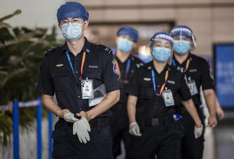 Covid: Cina azzera contagi interni, 21 i casi importati