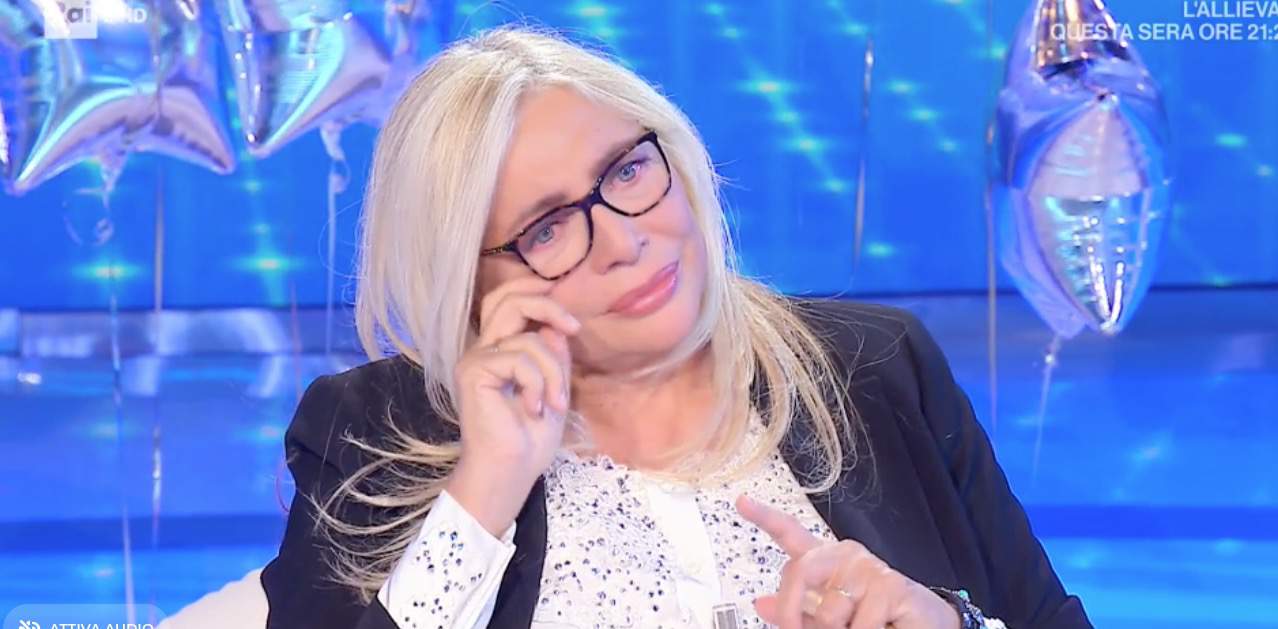 Mara Venier, il dramma dopo l’operazione: «Nessuno mi assicura che guarirò,