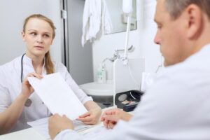 Due bollettini Covid, per vaccinati e non: sarà il quarto indice dei colori