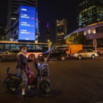 Borsa: Shanghai apre a -0,26%, Shenzhen a -0,10%