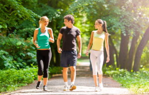 Camminare i 10 benefici che ancora non conosci
