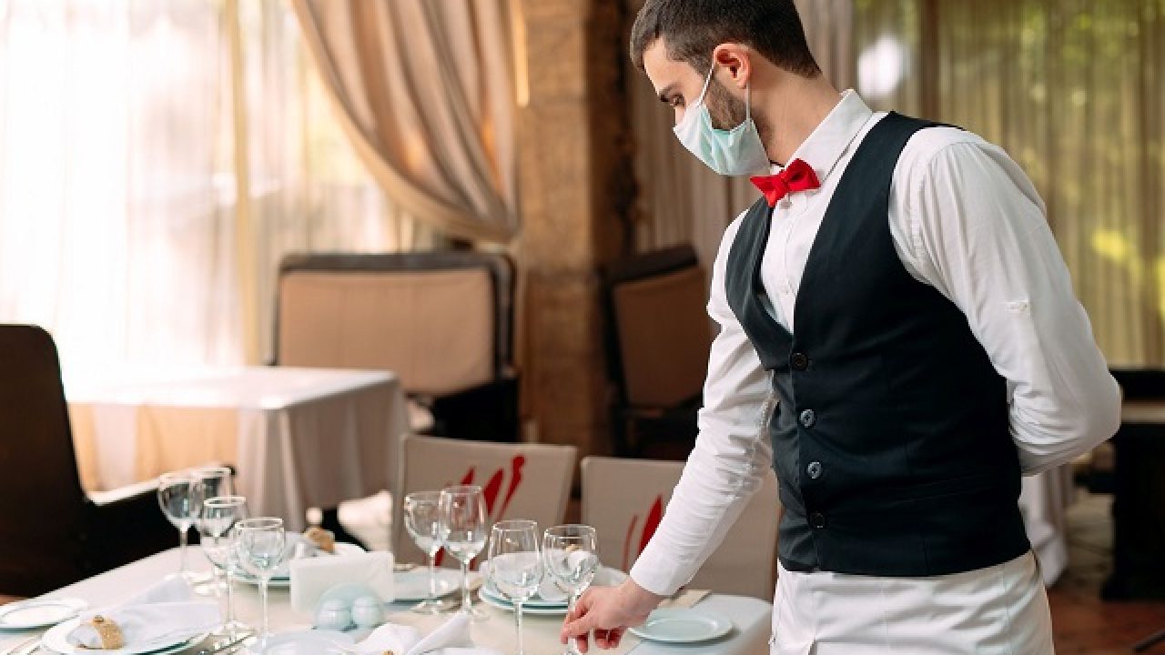 Aumentano i vaccinati a Vittoria e Comiso, Musumeci riapre ristoranti e bar