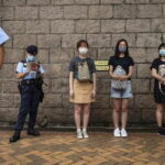 Tienanmen: polizia Hong Kong arresta promotori della veglia