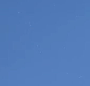 Ufo, avvistata flotta di sfere luminose su Siracusa