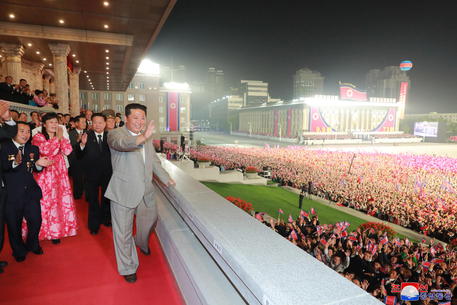 Corea Nord:Xi e Putin a Kim, sforzi per rafforzare relazioni