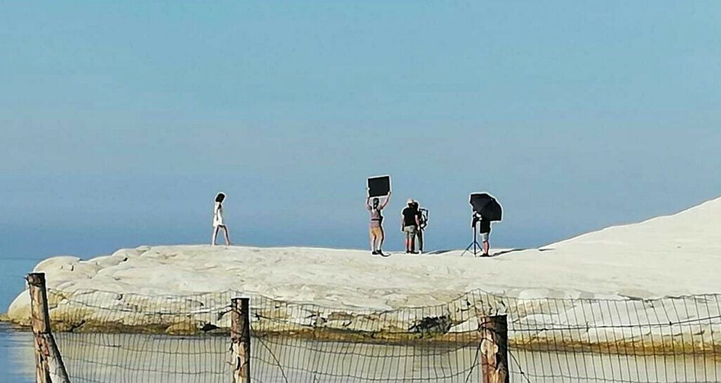 Per Armani alla Scala dei Turchi non esiste divieto FOTO