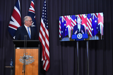Cina, irresponsabile accordo Usa-Australia su sottomarini