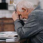 Bollette come tasse: l’energia è il 45% del costo, tutto il resto è truffa