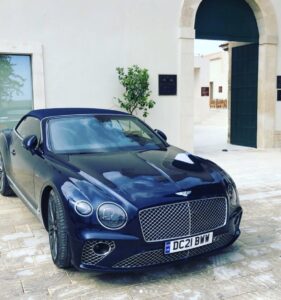 Le Bentley sono sbarcate a Noto