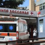 Testata a poliziotto, nuova aggressione in pronto soccorso