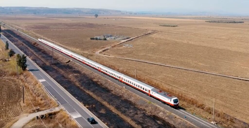 Frecciabianca in Sicilia, le prime corse di prova su rotaia VIDEO