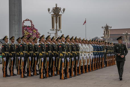Militari Cina su Aukus, inutile e fallimentare contenerci