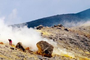 "Valori fuori norma", allerta all'isola di Vulcano dopo 131 anni