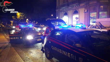Furti seriali con ‘spaccata’, fermati due giovani a Siracusa