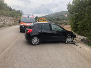 Si schianta sulla Modica-Noto, il ferito grave è di Scicli