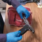 Armi e denaro in casa, arrestato da carabinieri a Siracusa