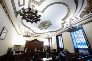 Abusi chierichetti Papa: prosciolti i due imputati