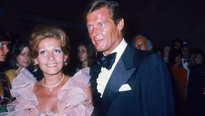 Luisa Mattioli, morta l’ex moglie di Roger Moore