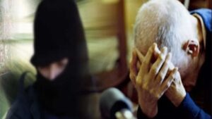 Tentano rapina a un anziano a Comiso, arrestati in due