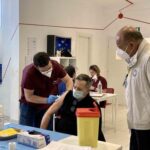 Vaccini: in Sicilia via a terza dose per over 60