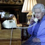 La regina Elisabetta ha trascorso la notte in ospedale