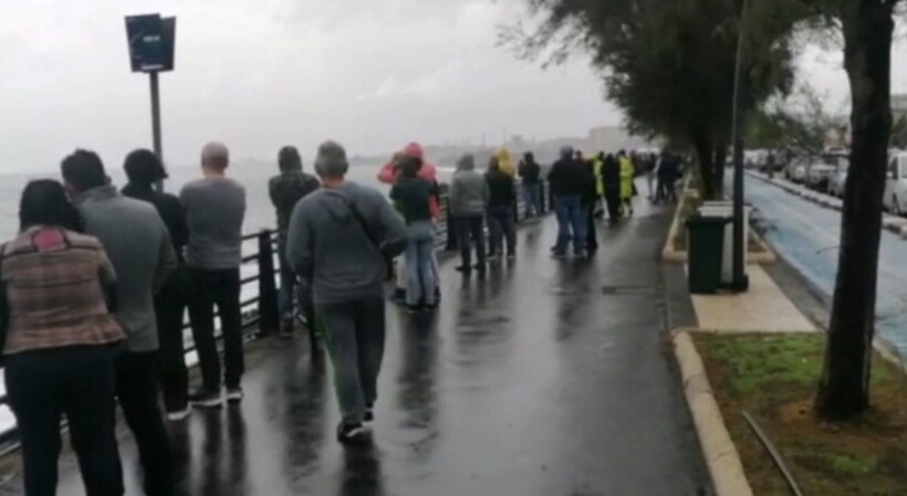 Catania, recuperato un corpo in mare. VIDEO