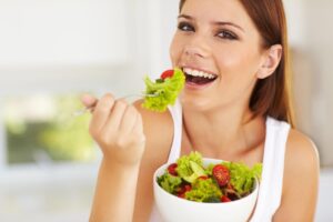 Dieta detox di ottobre: menù settimanale per perdere 4 kg