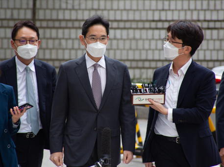 Samsung: erede gruppo condannato per uso di stupefacenti Samsung: erede gruppo condannato per uso di stupefacenti