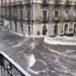 Alluvione, via Etnea a Catania è un fiume