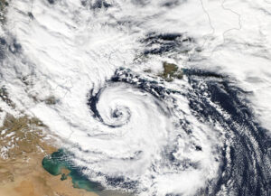Maltempo: ancora temporali al Sud, allerta rossa in Sicilia