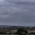 Pioggia fino al pomeriggio, sabato e domenica spunta il sole