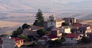 Covid Sicilia, due comuni arancioni e contagi in crescita: è un campanello?